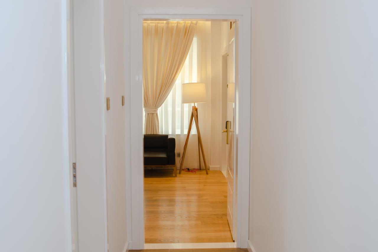 Hotel Ergi'S Дуррес Экстерьер фото